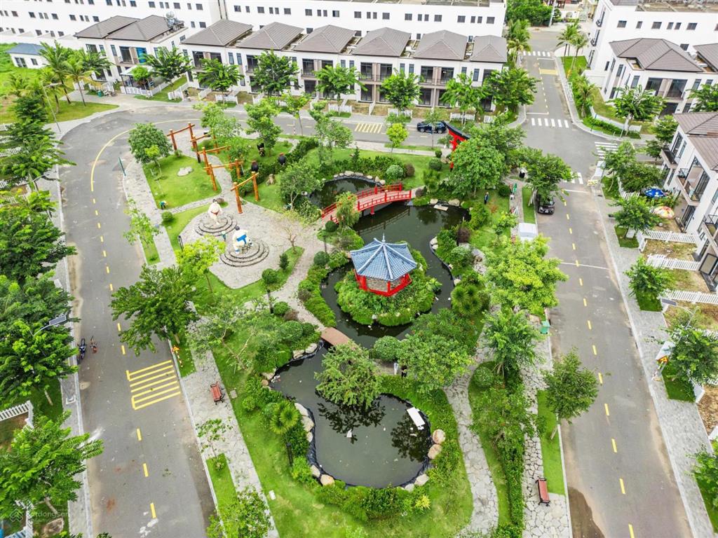 Cần bán nhanh nhà phố vườn quốc lộ 13, 1trệt 1lầu, 5x20m. giá 2,1tỷ công chứng ngay