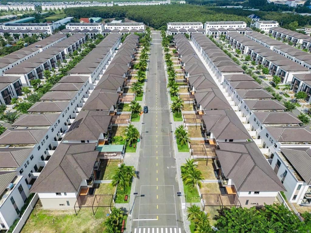 Cần bán nhanh nhà phố vườn quốc lộ 13, 1trệt 1lầu, 5x20m. giá 2,1tỷ công chứng ngay