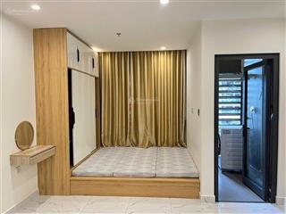 Bán căn studio full nội thất view trọn nội khu hồ bơi, giá 2.2 tỷ (bao hết)
