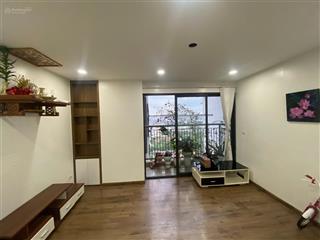 Chính chủ bán 2 ngủ, 58m2, 1 căn duy nhất, đồ đầy đủ, view mát, đẹp. giá chuẩn 3,72 tỷ