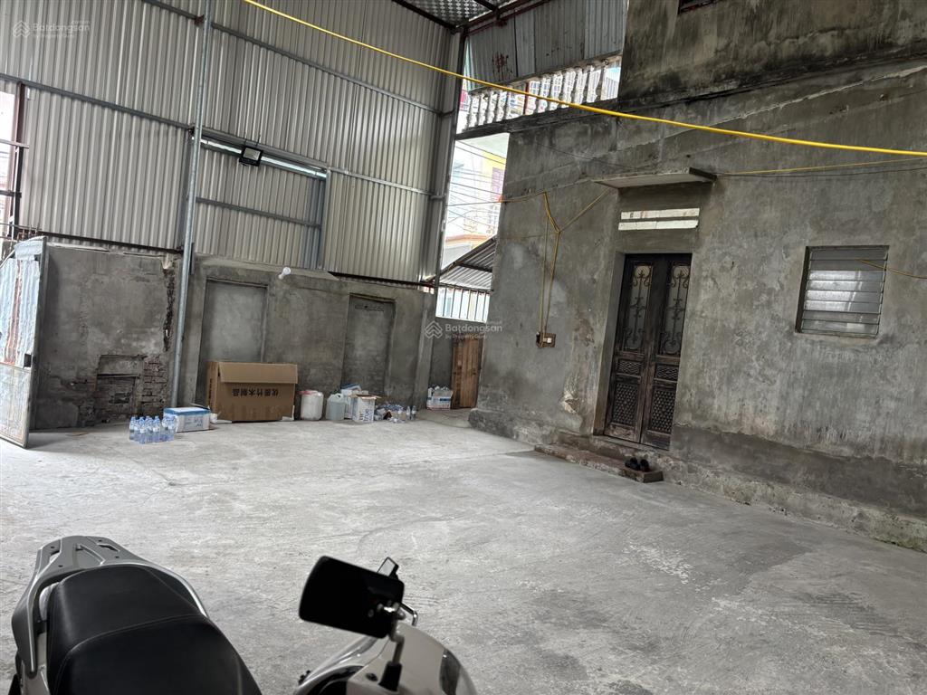 Cho thuê kho, xưởng tại vĩnh trung, xã ngọc hồi, hà nội giá thuê 9 triệu, 142m2.  0911 423 ***