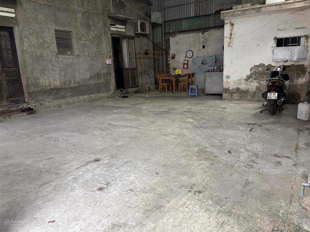 Cho thuê kho, xưởng tại vĩnh trung, xã ngọc hồi, hà nội giá thuê 9 triệu, 142m2.  0911 423 ***