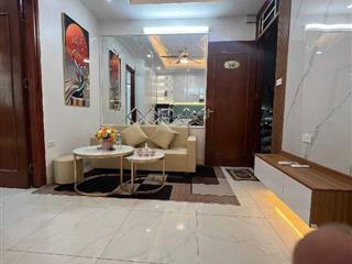 Chính chủ bán căn ccmn nam từ liêm 35m2, full nội thất xịn, ô tô đỗ cửa, 3 bước ra phố, chỉ 1.x tỷ