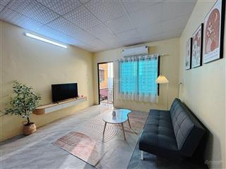 Cc cho thuê phòng 1n1k tại trần duy hưngcầu giấy 42m2, điện nước giá dân, ban công, an toàn pccc
