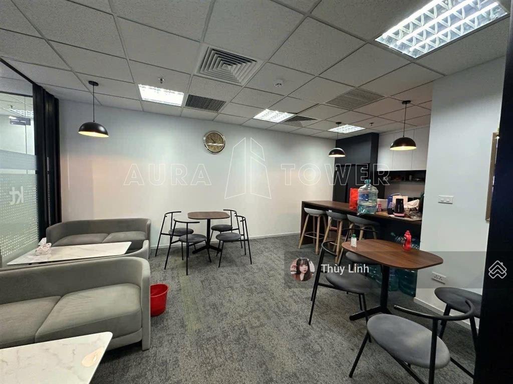 Cho thuê văn phòng đẹp tại lê trung nghĩa, dt 200m2 giá thuê chỉ 220k/m2, hình ảnh thực tế