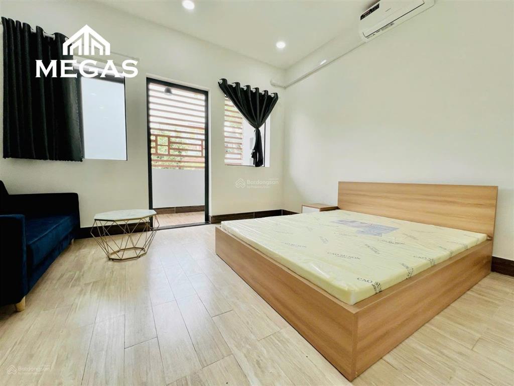 Phòng studio tách bếp full nội thất nằm ngay khuông việt  lạc long quân