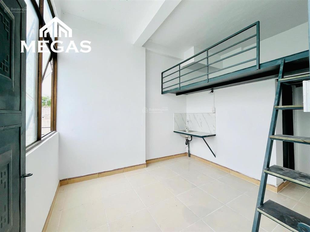 Khai trương giảm giá nửa tiền phòng cho khách thuê trong tháng