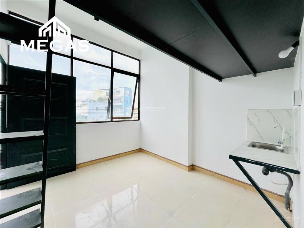 Khai trương giảm giá nửa tiền phòng cho khách thuê trong tháng