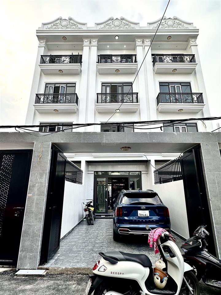 Nhà 4 tầng diện tích khủng 141m2 phố thiên lôi  có thang máy  ô tô đút trong nhà