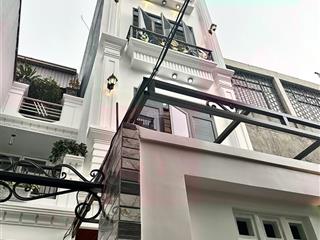 Nhà độc lập sân cổng phố hai bà trưng  cát dài. vị trí trung tâm quá đẹp