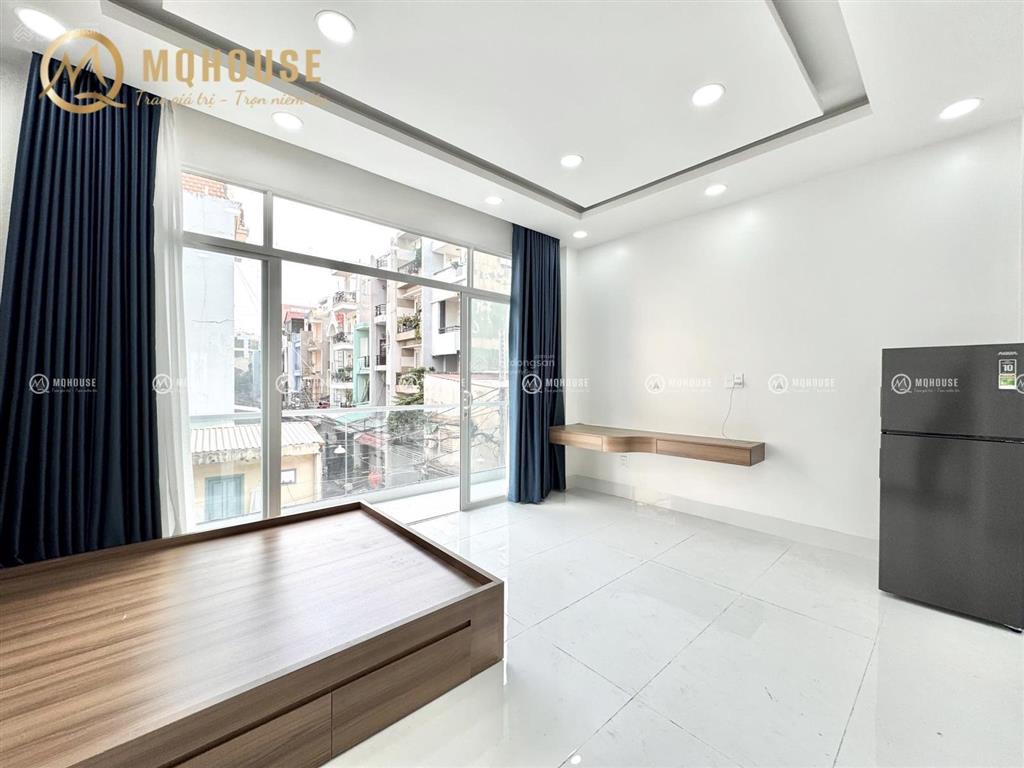 Cho thuê căn hộ studio  ban công đối diện etown cộng hoà  nhà ga t3  hoàng hoa thám