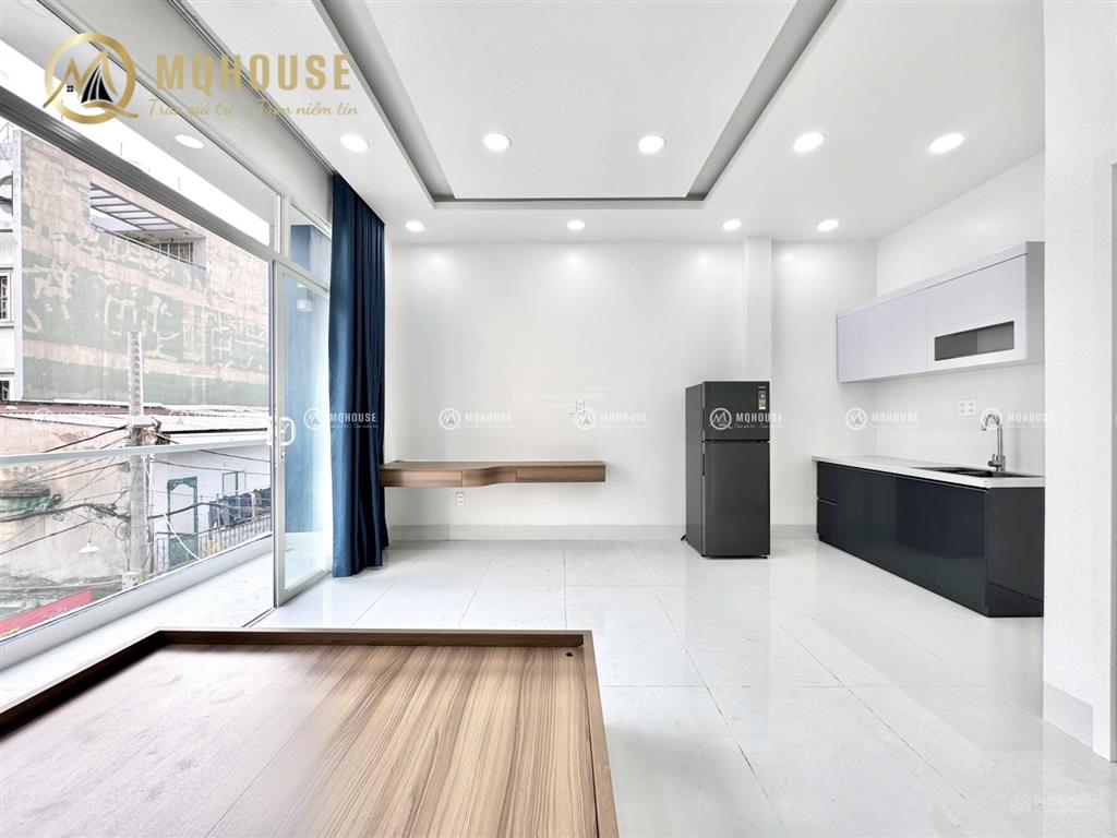 Cho thuê căn hộ studio  ban công đối diện etown cộng hoà  nhà ga t3  hoàng hoa thám