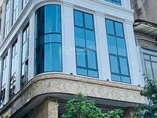 Hoàng cầu, toà nhà văn phòng 7 tầng thang máy  dòng tiền 150tr/th  dt 85m2 + mặt tiền 5,5m, 49 tỷ