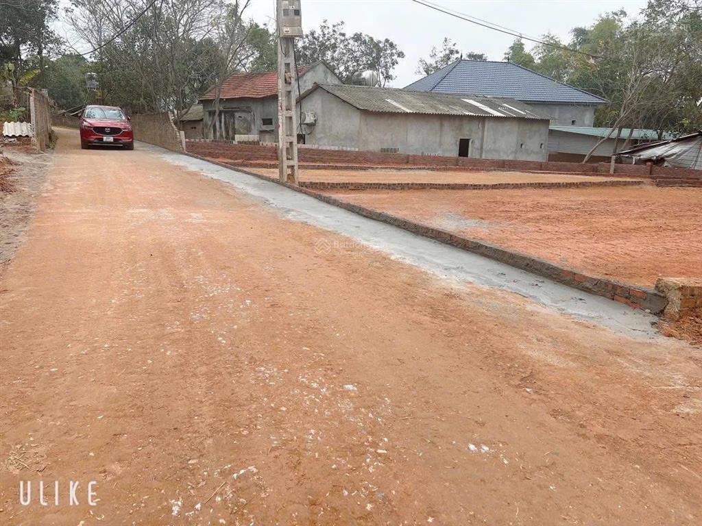 Đất giá đầu tư gần 3 khu công nghiệp,đường thông ôtô tránh,gần uỷ ban,trường,chợ,127m,mt 5m590tr