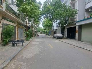 Bán nhà kđt văn phú hà đông dt 91m x 5t x mt 4m giá 26,5 tỷ có thương lượng