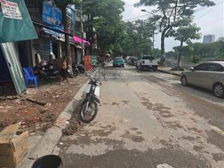 Bán đất nguyễn đình hoàn cầu giấy dt 74m x đất x mt 4,85m giá 31,6 tỷ có thương lượng
