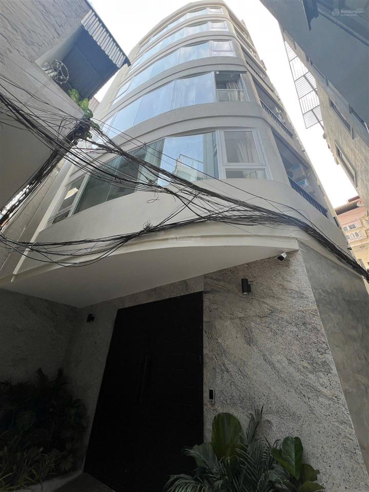 Bán nhà đê la thành đống đa dt 74m x 7t xmt 7m giá 25 tỷ có thương lượng