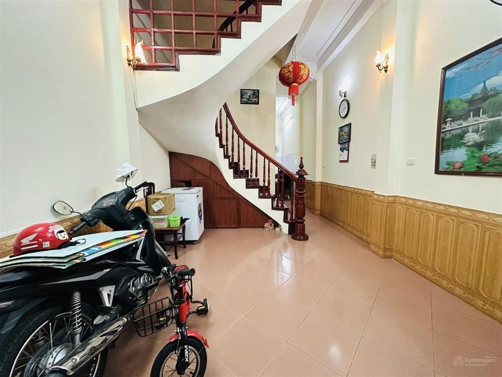 Bán nhà lê trọng tấn thanh xuân dt46m x 5t x mt 3,7m giá 13,8 tỷ có thương lượng