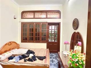 Bán nhà mp trần duy hưng cầu giấy dt 88m x 6t x mt 3,4m giá 24 tỷ có thương lượng