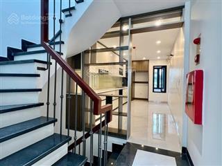 Bán nhà phú diễn bắc từ liêm dt 51m x 6t x mt 3m giá 19 tỷ có thương lượng