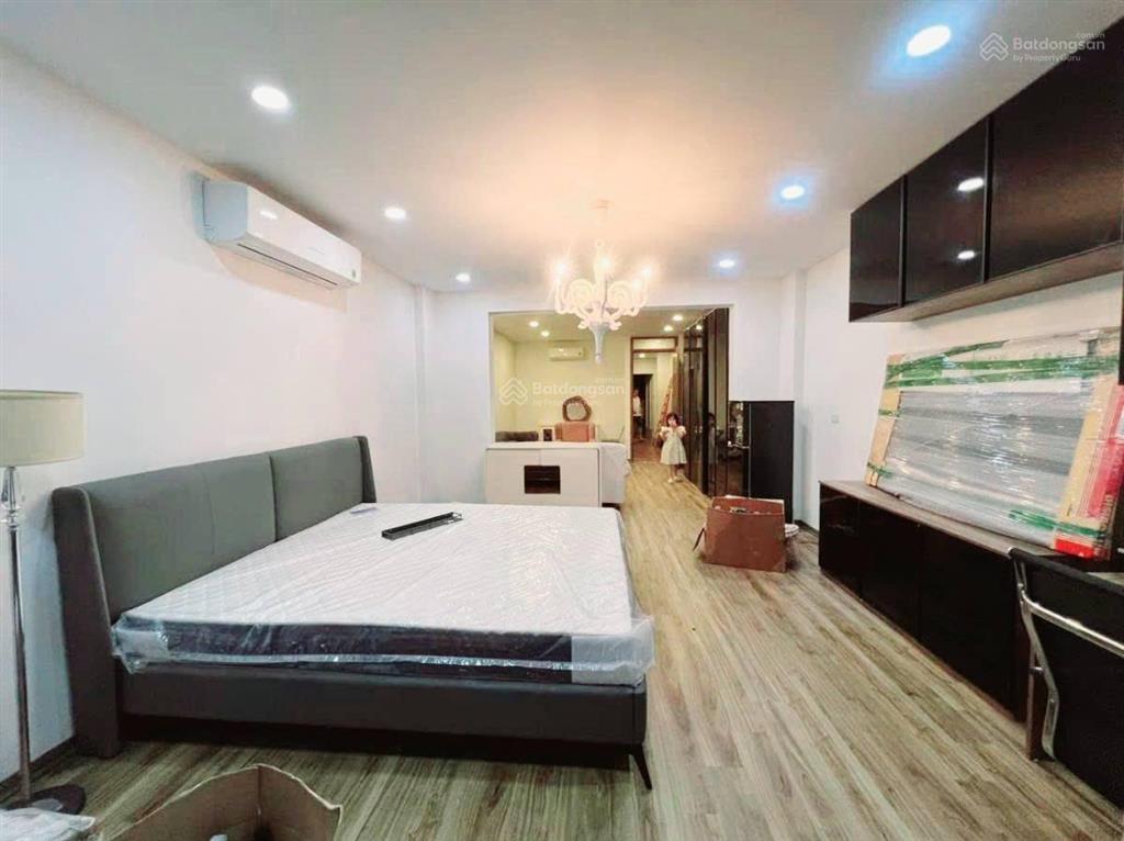 Bán nhà mp an dương vương tây hồ dt 93/100m x 6t x mt 5,3m giá 23,5 tỷ có thương lượng