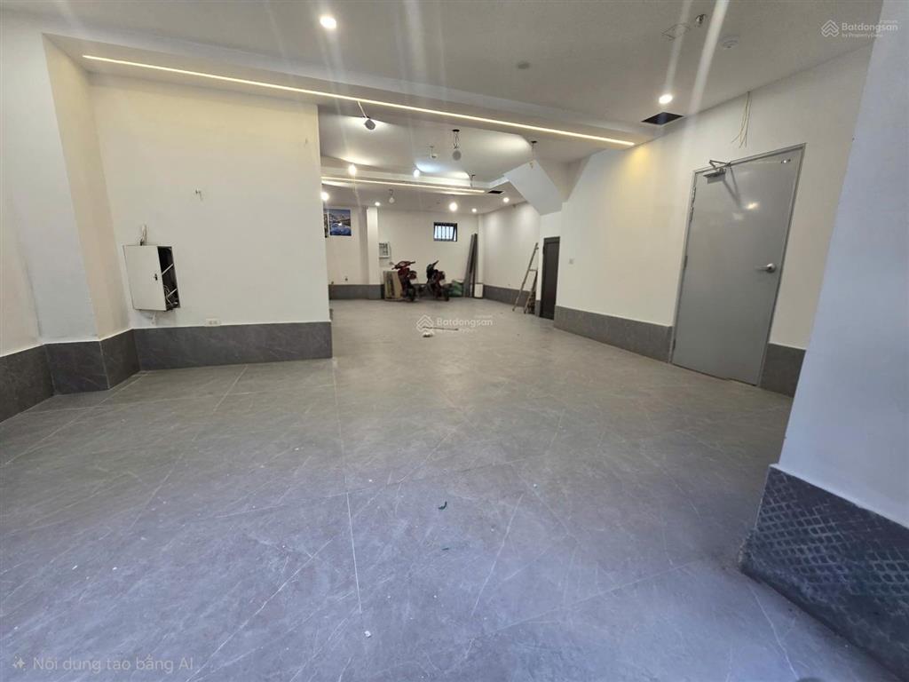 Bán tòa nhà nguyễn ngọc vũ cầu giấy dt 92m x 7t x mt 7,2m giá 27,2 tỷ có thương lượng