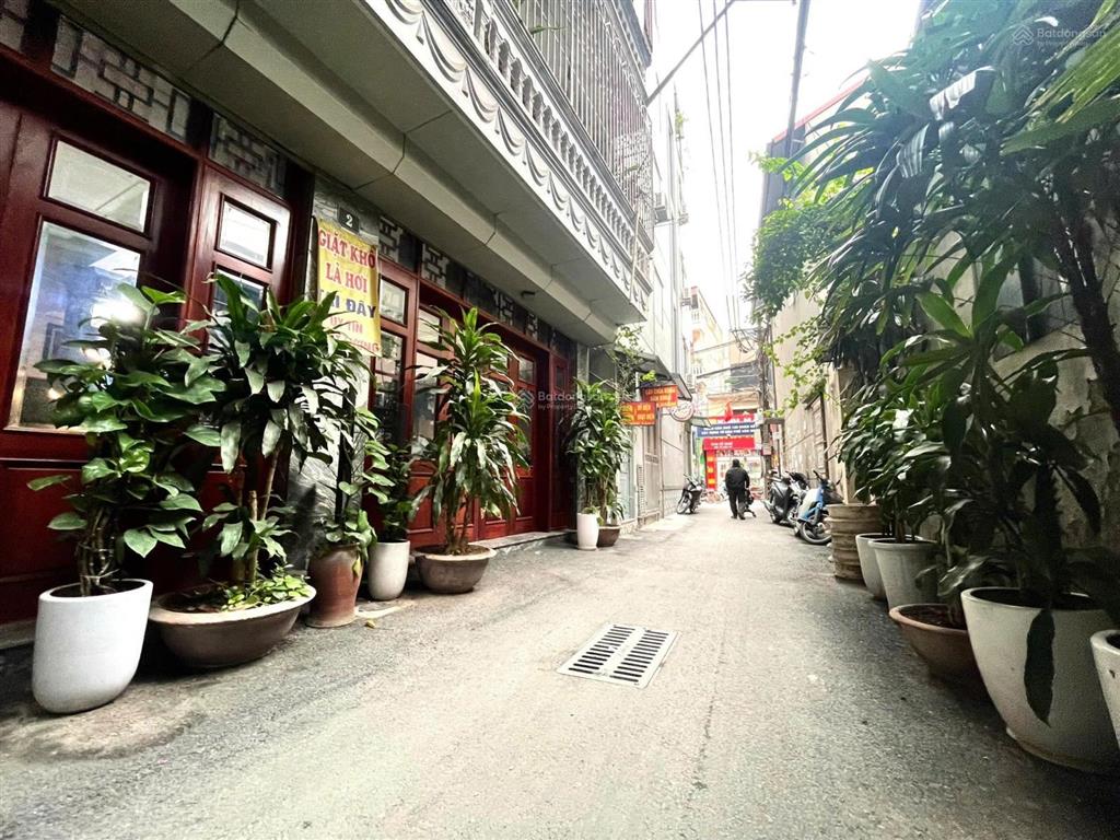 Bán nhà cổ nhuế bắc từ liêm dt 51m x c4 x mt 11,5 m giá 10,2 tỷ có thương lượng