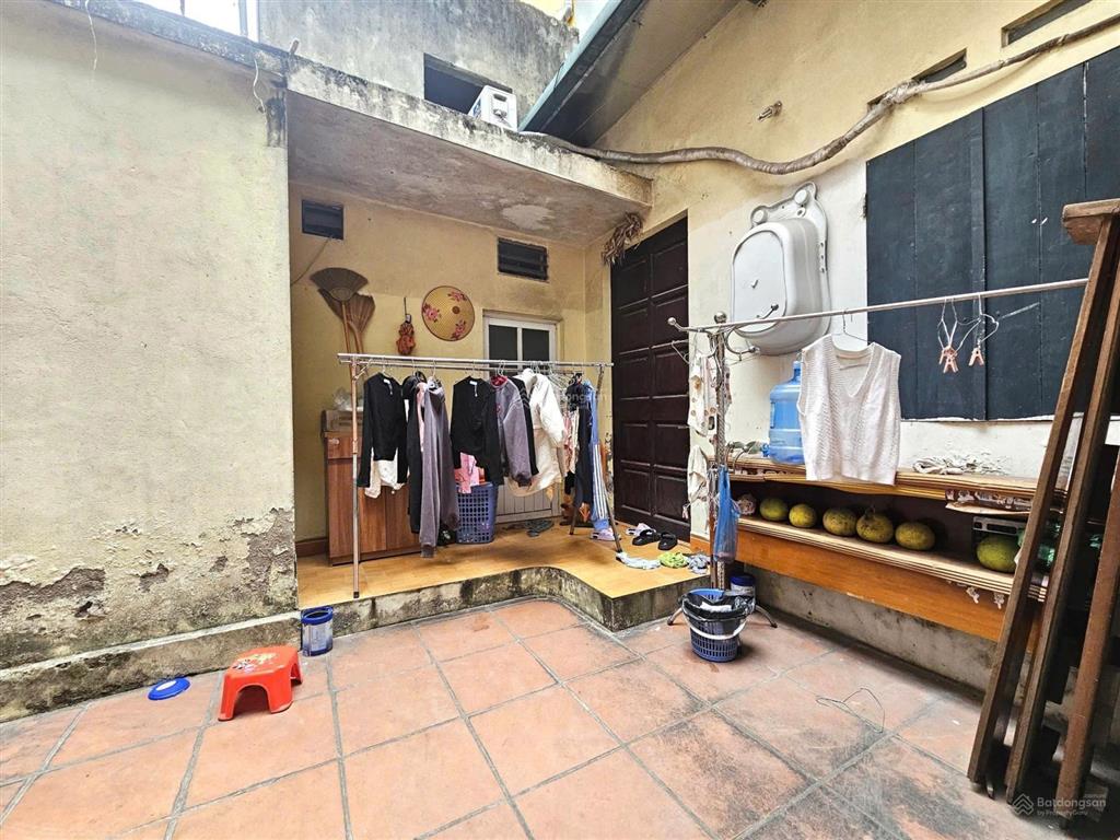 Bán nhà cổ nhuế bắc từ liêm dt 51m x c4 x mt 11,5 m giá 10,2 tỷ có thương lượng