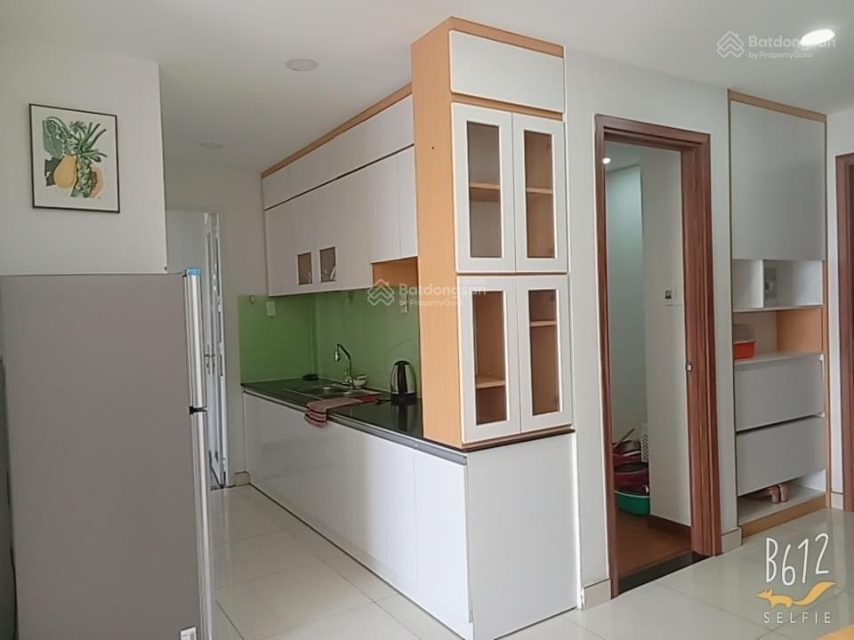 Cần bán gấp căn hộ samsora 2pn, 2wc giá bán 1 tỷ 650 bao thuế phí sổ hồng có sẵn