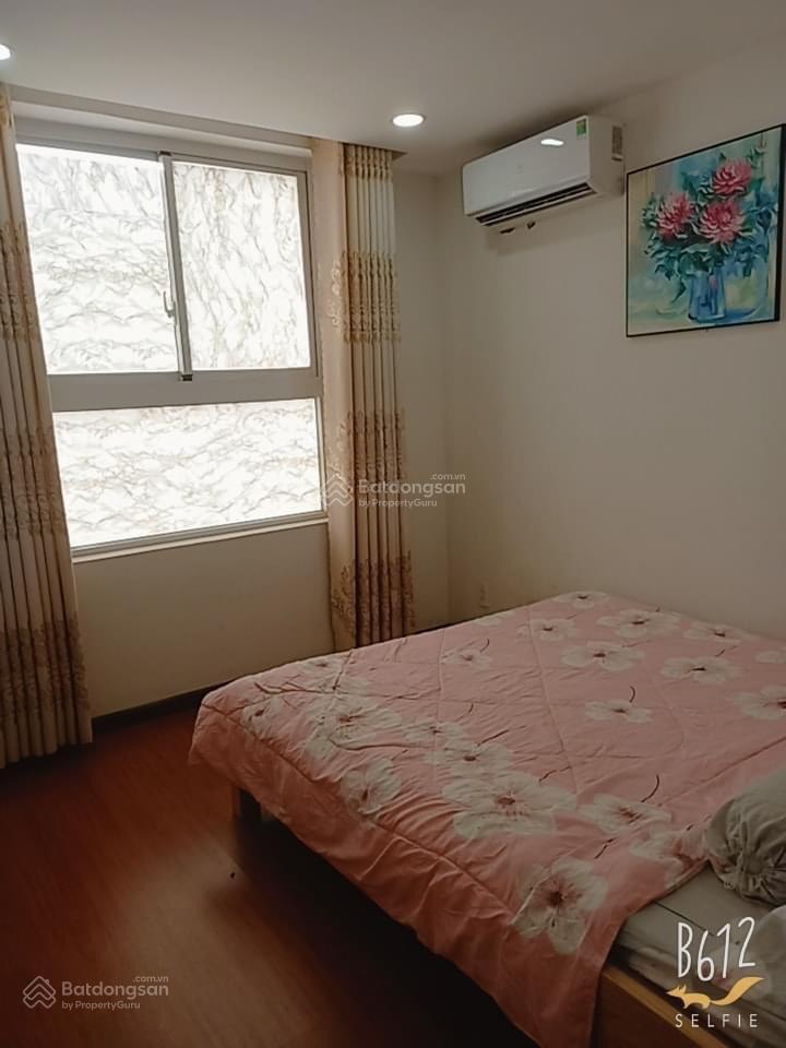 Cần bán gấp căn hộ samsora 2pn, 2wc giá bán 1 tỷ 650 bao thuế phí sổ hồng có sẵn