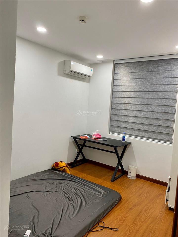 Cho thuê căn hộ samsora 57m2 ,2pn, 2wc giá thuê 5tr/tháng, nội thất cơ bản