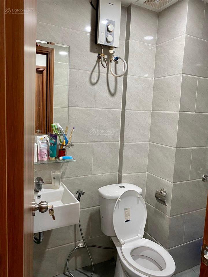 Cho thuê căn hộ samsora 57m2 ,2pn, 2wc giá thuê 5tr/tháng, nội thất cơ bản
