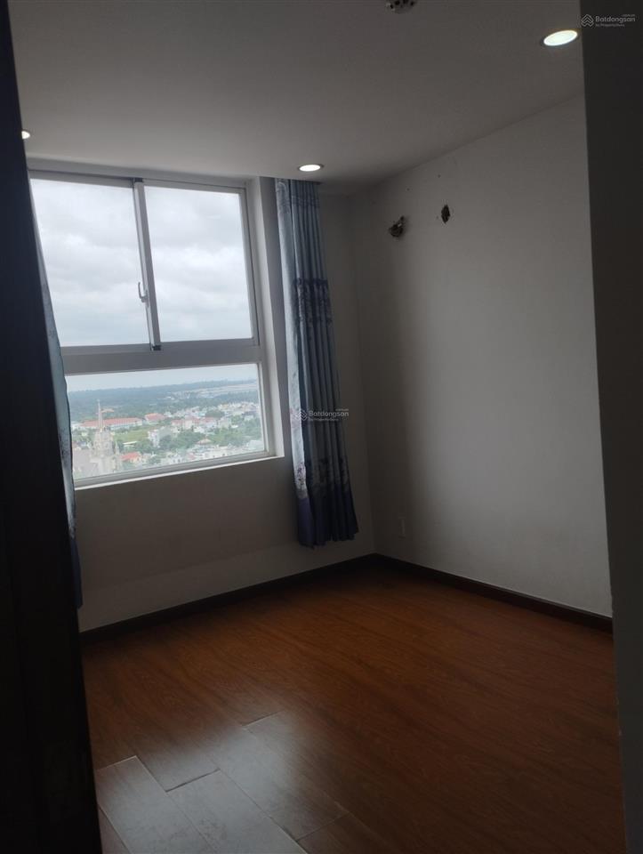 Cho thuê hộ samsora 57m2 2pn, 2wc giá thuê 6tr/tháng . full nội thất đẹp