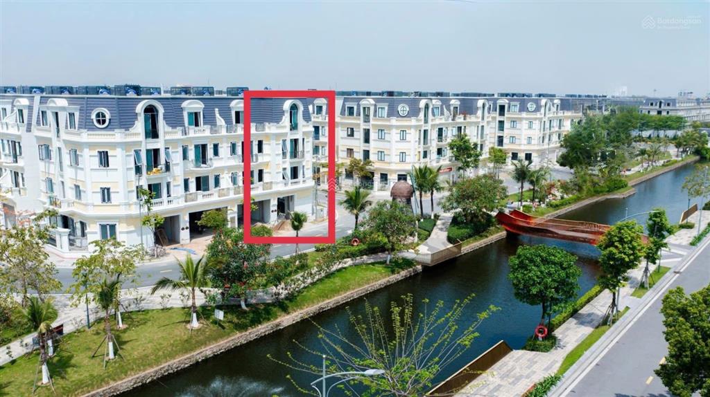 Liền kề góc view công viên, xây 4 tầng + 1 hầm  kí trực tiếp cđt.0363 985 ***
