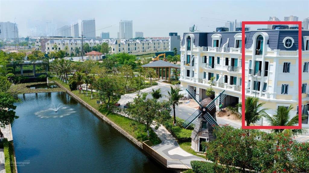 Liền kề góc view công viên, xây 4 tầng + 1 hầm  kí trực tiếp cđt.0363 985 ***