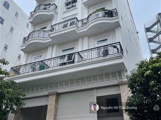 Tòa chdv 78p, 1 hầm 7 tầng, thu nhập 400 triệu/tháng  mặt tiền trung tâm q7  chỉ 85 tỷ tl
