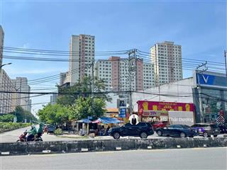 Hiếm có bậc nhất! góc 2 mt lương định của  11x19m, xd 1 hầm 7 tầng  chỉ duy nhất đoạn này xây cao