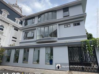 Siêu hiếm! biệt thự 448m2 khu compound vip 117/ nguyễn văn hưởng sát sông sg  mới đẹp sang trọng