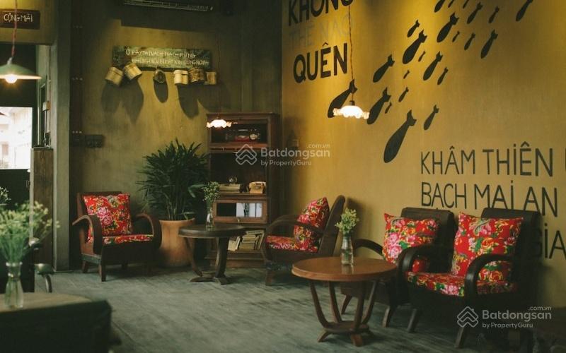 Cho thuê nhà mặt tiền lê lợi, quận 1. dt 10x20m. 1 trệt 1 lầu. dtsd 150m2