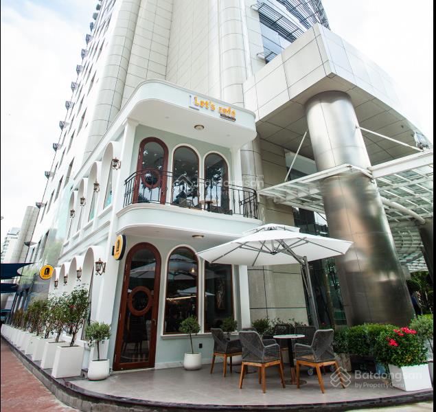 Cho thuê nhà mặt tiền lê duẩn, quận 1. dt 8x20m, 1 trệt 3 lầu, dtsd 700m2