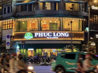Cho thuê nhà góc 2mt nguyễn thái học, q1. dt 10x30m. 1 trệt 4 lầu. dtsd 1.200m2