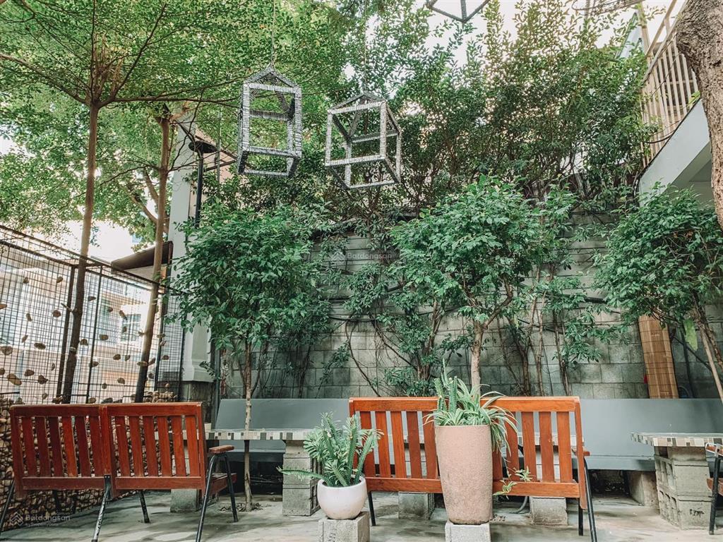 Cho thuê nhà mặt tiền trần quốc thảo, quận 3. dt 9x22m. 1 trệt 2 lầu. dtsd 594m2