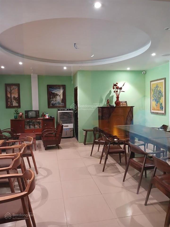 Cho thuê nhà mặt tiền đường cộng hòa, phường 12, quận tân bình. dt 8x20m, 1 trệt