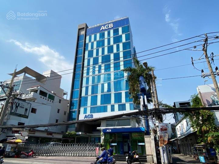 Cho thuê tòa nhà đường cách mạng tháng tám, phường 9, quận 3. dt 20x20m. hầm trệt 8 lầu thang máy