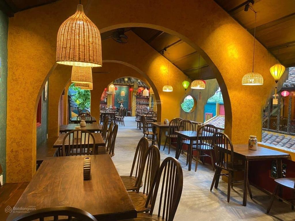 Cho thuê mặt tiền đường lê văn sỹ, phường 14, quận 3