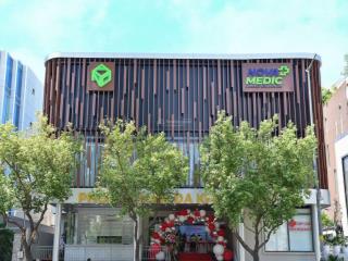 Cho thuê toà nhà góc 2mt số 188 nguyễn văn trỗi, quận phú nhuận, dt 23m x 30m. 1 hầm, 1t, 3l.