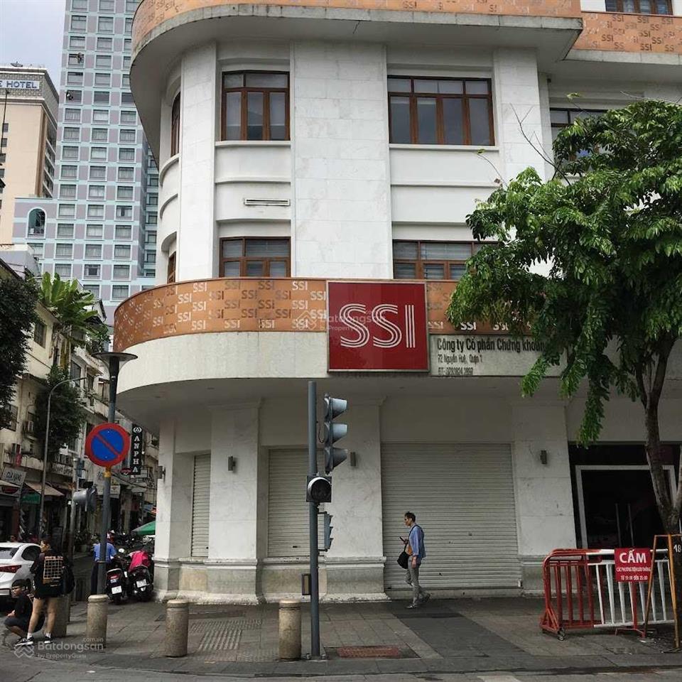 Tòa nhà siêu hiếm góc 2mt 72 nguyễn huệ, quận 1. dt 18x27m. dtsd 1.900m2