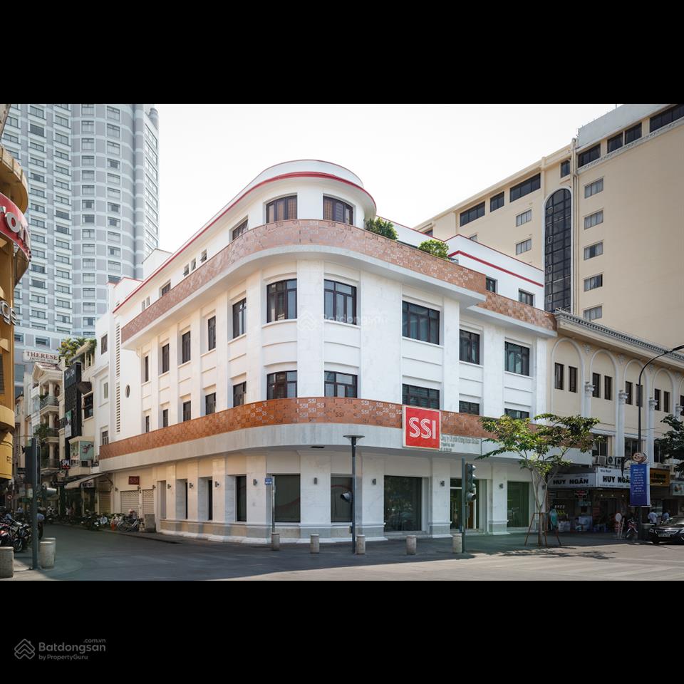 Tòa nhà siêu hiếm góc 2mt 72 nguyễn huệ, quận 1. dt 18x27m. dtsd 1.900m2