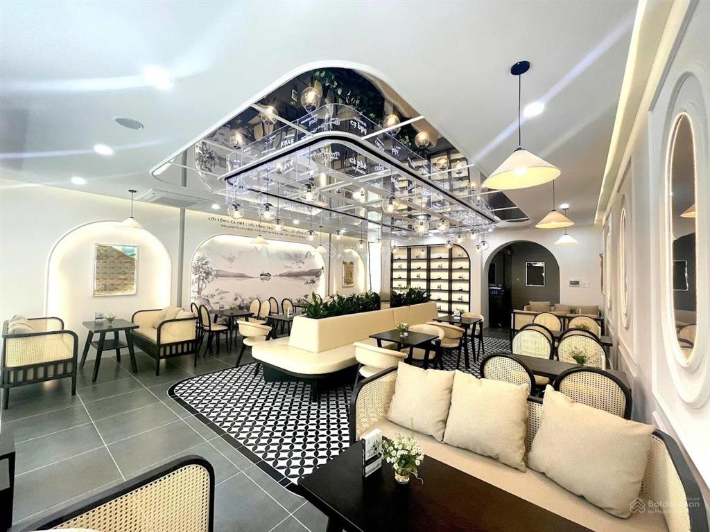 Cho thuê mặt bằng phố tây bùi viện, phạm ngũ lão, quận 1