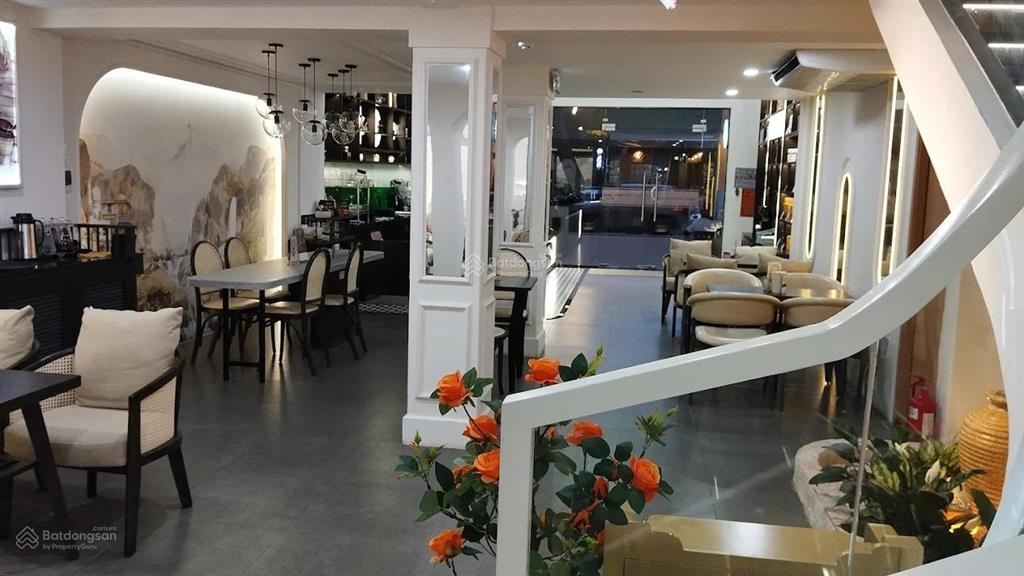 Cho thuê mặt bằng phố tây bùi viện, phạm ngũ lão, quận 1